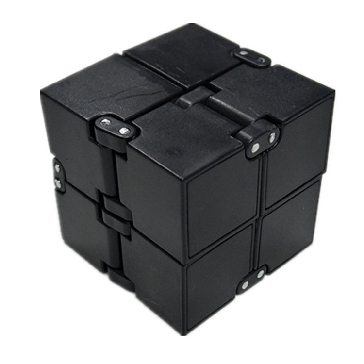 🧊 Infinity Cube Fidget Toy