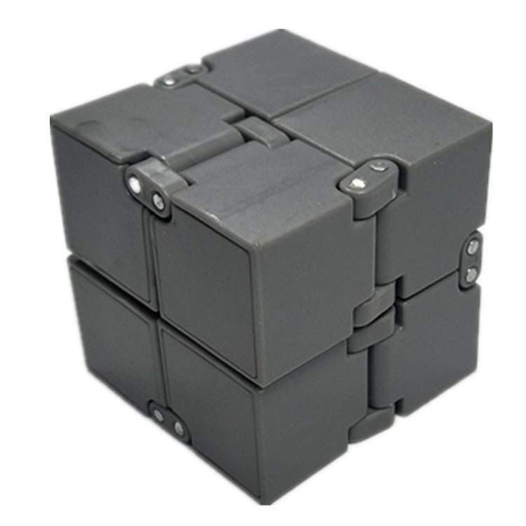🧊 Infinity Cube Fidget Toy